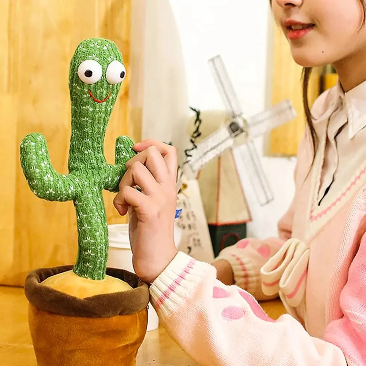 Funny Cactus Speak Talk Sound Record Repeat Toy